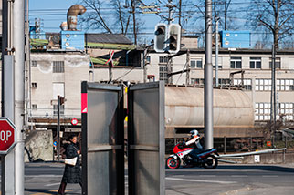 Centralplatz (vonRoll), Emmenbrücke, Emmen; Gerliswilstrasse, railway yard, vonRoll casting plant, foundry, STOP sign, Emmenbronx