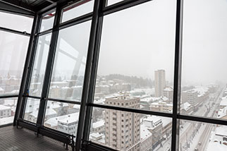 tour Espacité, La Chaux-de-Fonds; Jacques Richter, Ignacio Dahl Rocha, staircase, tour du casino, tour rue des Musées/tour de la gare, avenue Léopold-Robert, le Pod, snow, fog