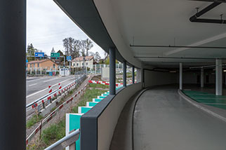 P+R Vennes, Lausanne; A9 autobahn exit, route de Berne