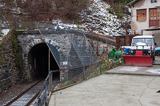Col-des-Roches railway tunnel, Le Locle; Besançon, France