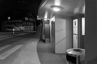 Frohburg bus stop (Obermättlistrasse), Reussbühl, Luzern/Lucerne; Hauptstrasse, telephone booth, zebra crossing, Hösli; Littau