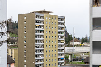 Fluhmühlerain, Reussbühl, Luzern/Lucerne; Hauptstrasse, A2 autobahn, Lochhof, Friedental; highrise; Reussthal, Littau
