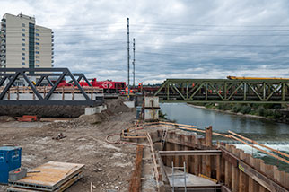 Kleine Emme river, Reussbühl, Luzern/Lucerne; railway bridge, line section Emmenbrücke-Lucerne, Olten-Lucerne railway line; Littau