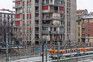 Torre al Parco, Milano/Milan; via Giuseppe Revere, via Francesco Petrarca, viale Pietro e Maria Curie, Vico Magistretti, Franco Longoni, Milano Nord Cadorno railway yard