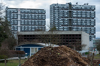 Tours Lignon, Le Lignon, Vernier; place du Lignon, Cité Lignon