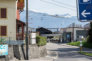 avenue Reller, Vevey VD/Corsier-sur-Vevey VD; route de Châtel-Saint-Denis, Vaud prealps; trolleybus wires of Vevey–Montreux–Chillon–Villeneuve line
